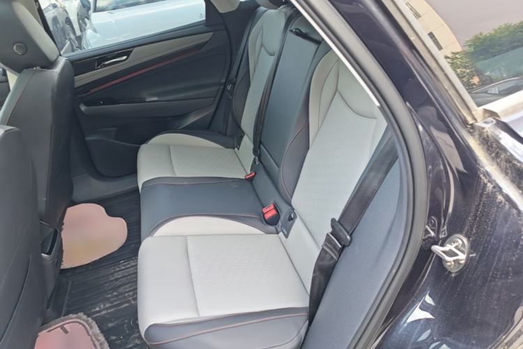 Used Volkswagen ID.7 VIZZION 2024 AIR model Left Rear Seat