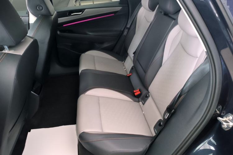 Used Volkswagen ID.7 VIZZION 2024 AIR model Left Rear Seat