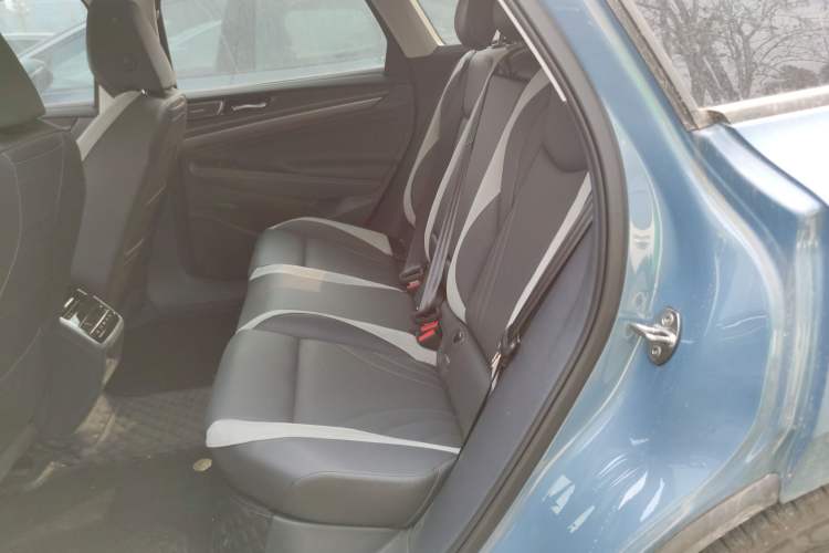 Used Volkswagen ID.7 VIZZION 2024 PRO Model Left Rear Seat