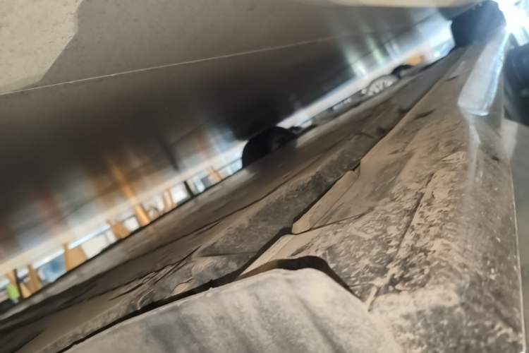 Used Volkswagen ID.7 VIZZION 2024 First Edition Left Side Sill