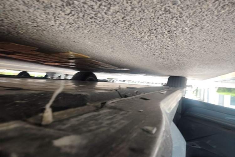 Used Volkswagen ID.7 VIZZION 2024 PRO Model Left Side Sill