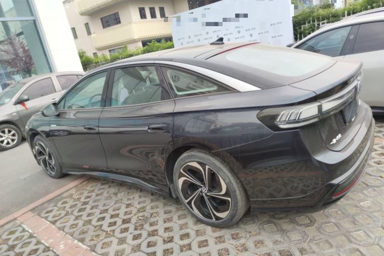 Used Volkswagen ID.7 VIZZION 2024 PRIME Left Side