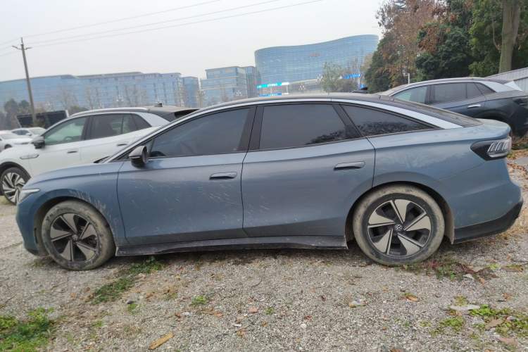 Used Volkswagen ID.7 VIZZION 2024 AIR model Left Side