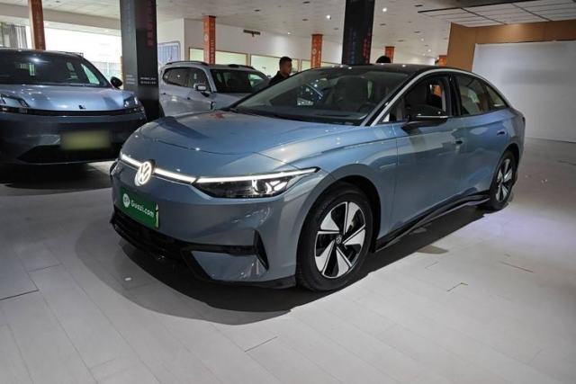 Ojetý Volkswagen ID.7 VIZZION 2024 AIR model