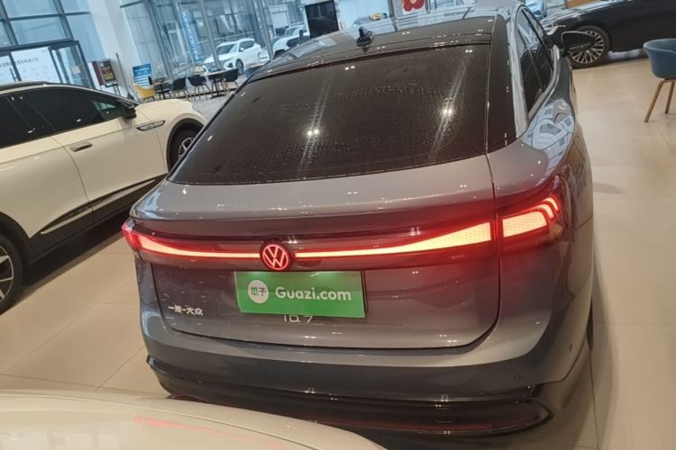 Used Volkswagen ID.7 VIZZION 2024 First Edition Rear
