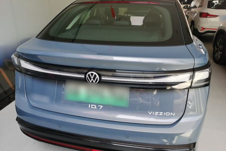 Used Volkswagen ID.7 VIZZION 2024 AIR model Rear