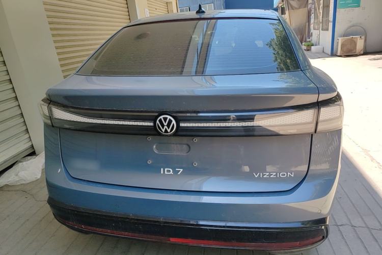 Used Volkswagen ID.7 VIZZION 2024 AIR model Rear