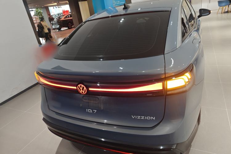Used Volkswagen ID.7 VIZZION 2024 AIR model Rear