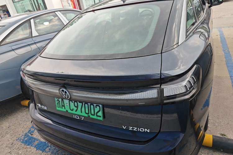 Used Volkswagen ID.7 VIZZION 2024 AIR model Rear
