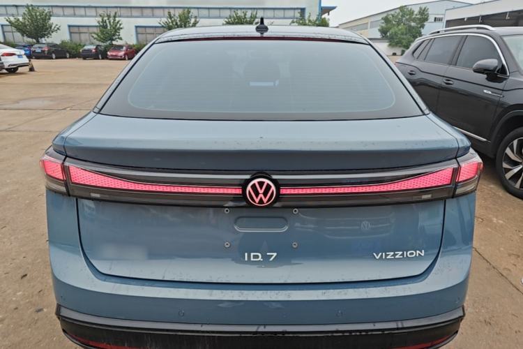 Used Volkswagen ID.7 VIZZION 2024 PRO Model Rear