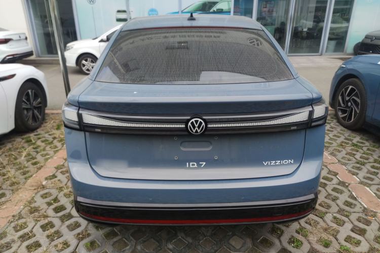 Used Volkswagen ID.7 VIZZION 2024 AIR model Rear