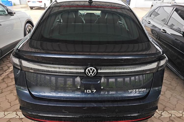 Used Volkswagen ID.7 VIZZION 2024 PRO Model Rear
