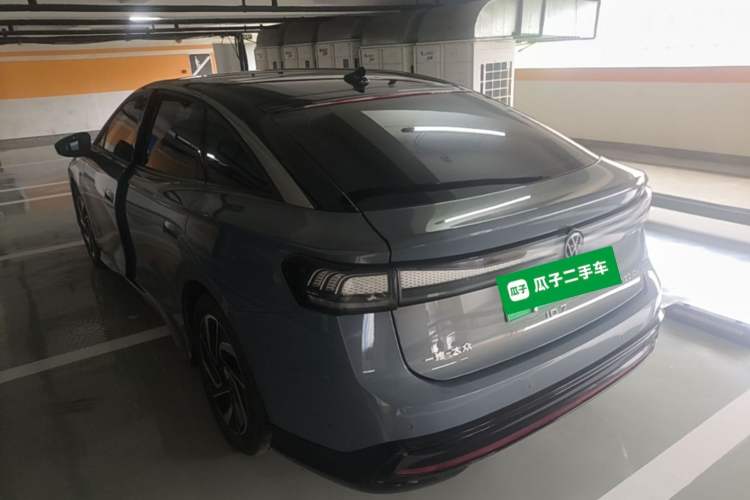 Used Volkswagen ID.7 VIZZION 2024 PRO Model Rear Left 45 Deg