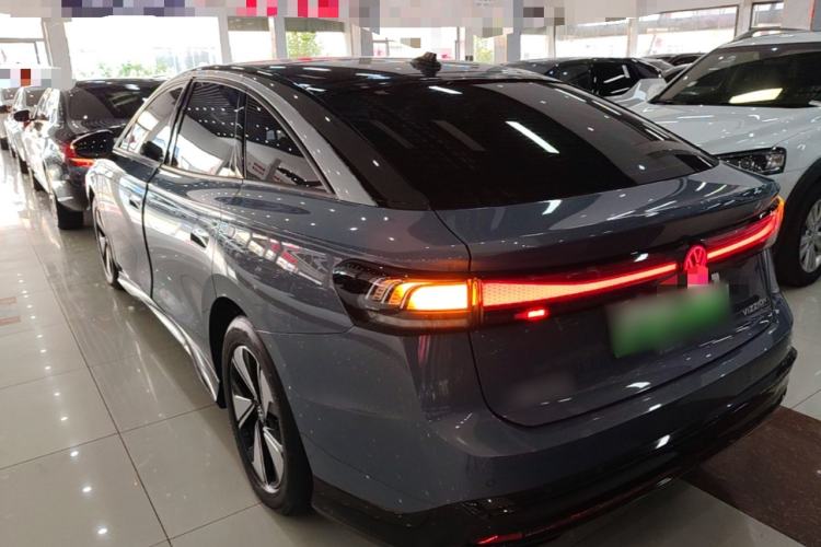 Used Volkswagen ID.7 VIZZION 2024 AIR model Rear Left 45 Deg