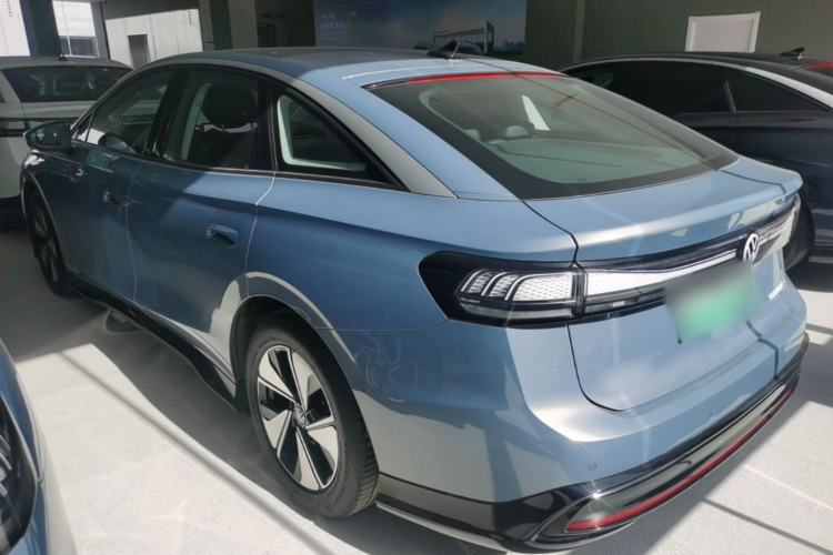 Used Volkswagen ID.7 VIZZION 2024 AIR model Rear Left 45 Deg