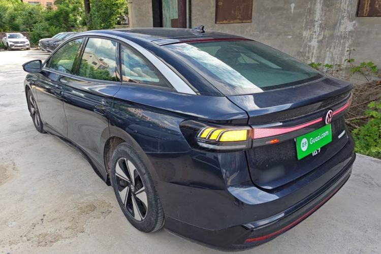 Used Volkswagen ID.7 VIZZION 2024 AIR model Rear Left 45 Deg