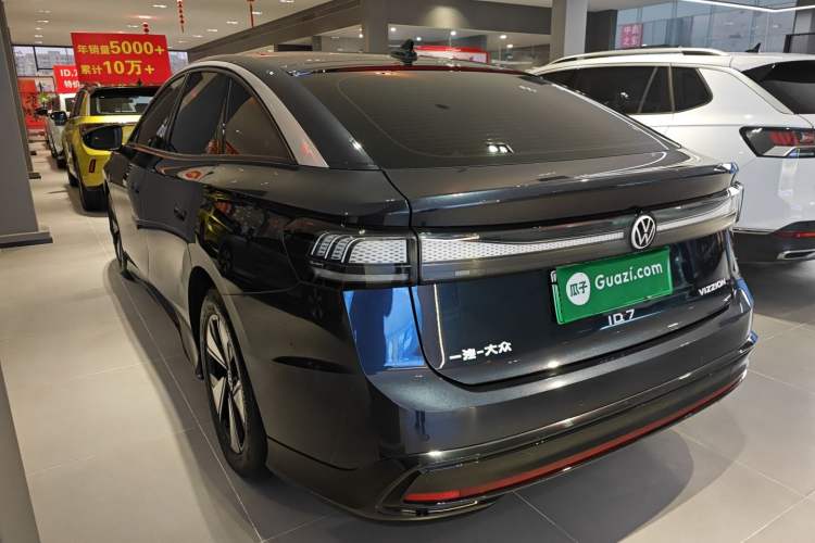 Used Volkswagen ID.7 VIZZION 2024 AIR model Rear Left 45 Deg