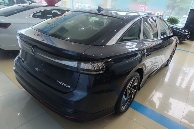 Used Volkswagen ID.7 VIZZION 2024 PRO Model Rear Right 45 Deg