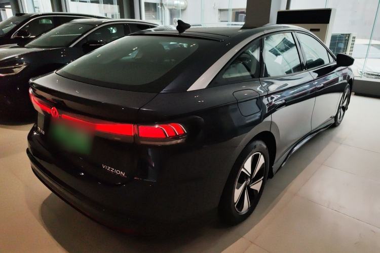 Used Volkswagen ID.7 VIZZION 2024 AIR model Rear Right 45 Deg