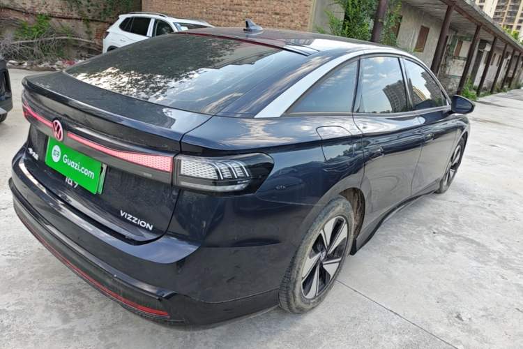 Used Volkswagen ID.7 VIZZION 2024 AIR model Rear Right 45 Deg