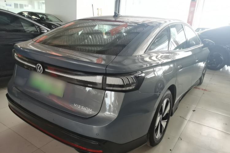 Used Volkswagen ID.7 VIZZION 2024 AIR model Rear Right 45 Deg