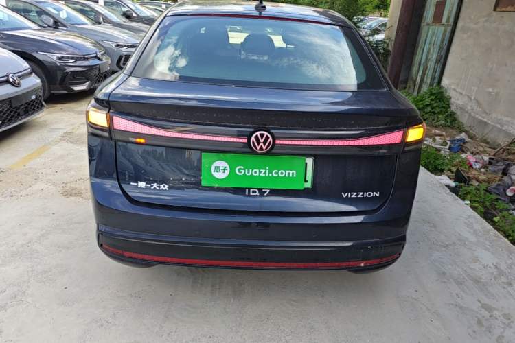 Used Volkswagen ID.7 VIZZION 2024 AIR model Rear