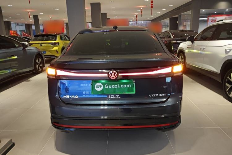 Used Volkswagen ID.7 VIZZION 2024 AIR model Rear
