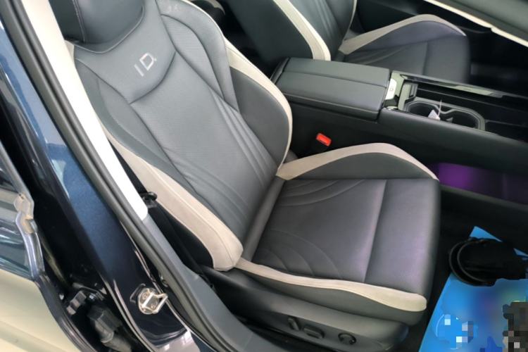 Used Volkswagen ID.7 VIZZION 2024 PRO Model Right Front Seat