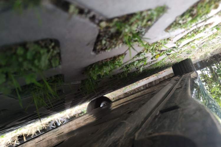Used Volkswagen ID.7 VIZZION 2024 AIR model Right Side Sill