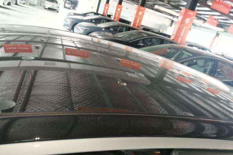 Used Volkswagen ID.7 VIZZION 2024 AIR model Roof