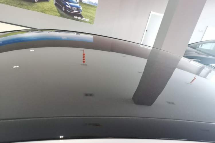 Used Volkswagen ID.7 VIZZION 2024 AIR model Roof