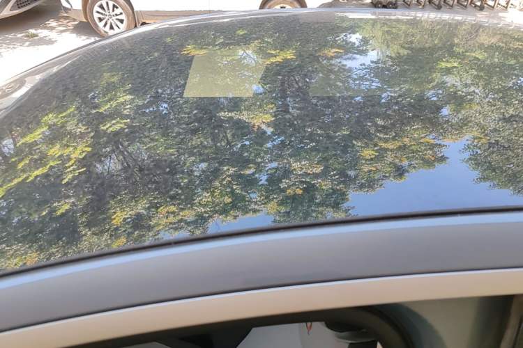 Used Volkswagen ID.7 VIZZION 2024 AIR model Roof