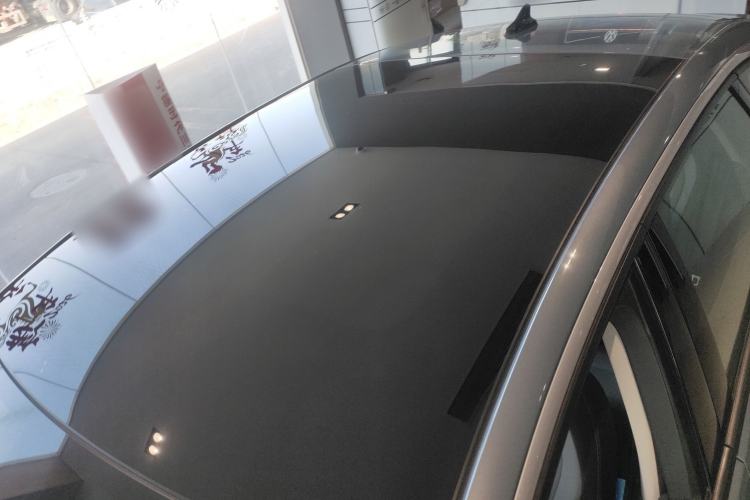 Used Volkswagen ID.7 VIZZION 2024 AIR model Roof