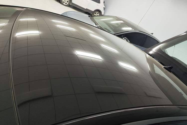 Used Volkswagen ID.7 VIZZION 2024 PRO Model Roof