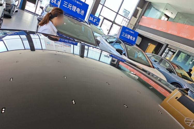 Used Volkswagen ID.7 VIZZION 2024 PRO Model Roof