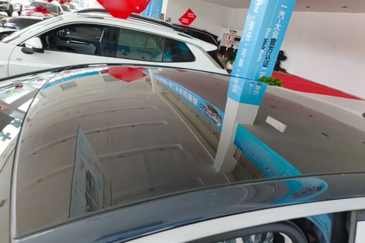 Used Volkswagen ID.7 VIZZION 2024 PRO Model Roof