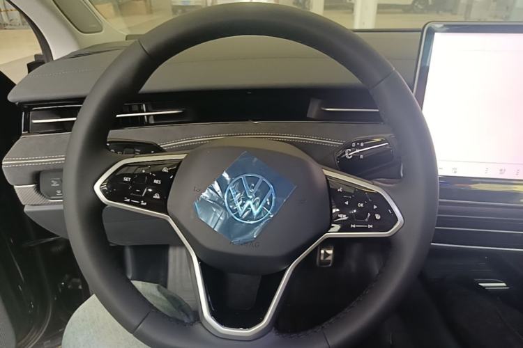 Used Volkswagen ID.7 VIZZION 2024 PRO Model Steering Wheel