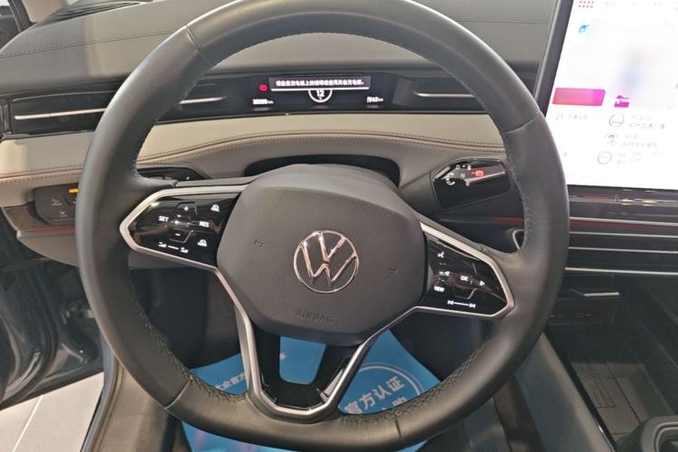 Used Volkswagen ID.7 VIZZION 2024 AIR model Steering Wheel