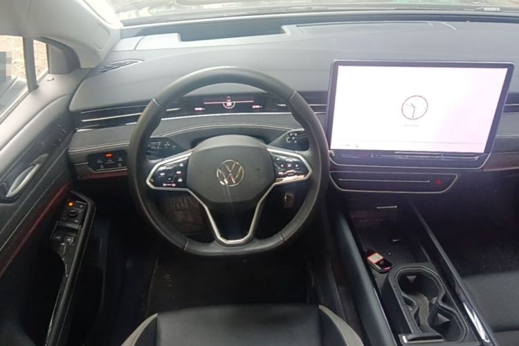 Used Volkswagen ID.7 VIZZION 2024 First Edition Steering Wheel