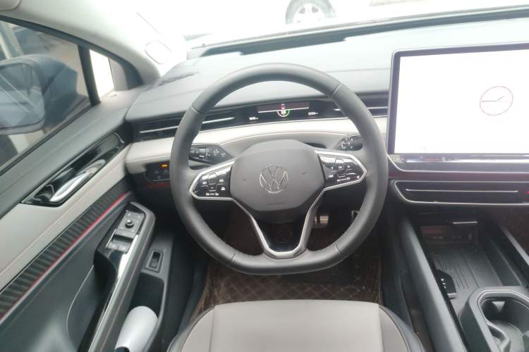 Used Volkswagen ID.7 VIZZION 2024 AIR model Steering Wheel