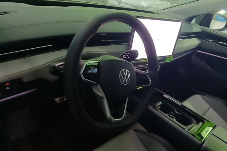 Used Volkswagen ID.7 VIZZION 2024 AIR model Steering Wheel