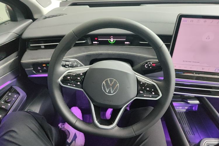 Used Volkswagen ID.7 VIZZION 2024 PRO Model Steering Wheel
