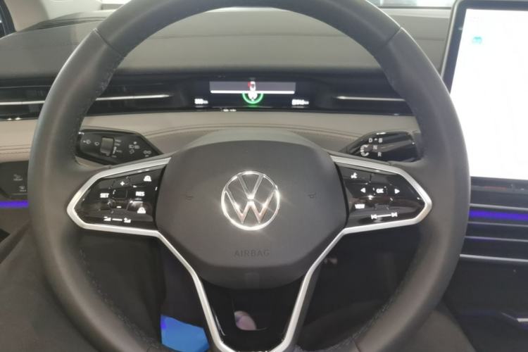Used Volkswagen ID.7 VIZZION 2024 AIR model Steering Wheel