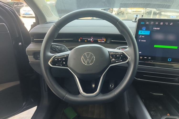 Used Volkswagen ID.7 VIZZION 2024 PRO Model Steering Wheel