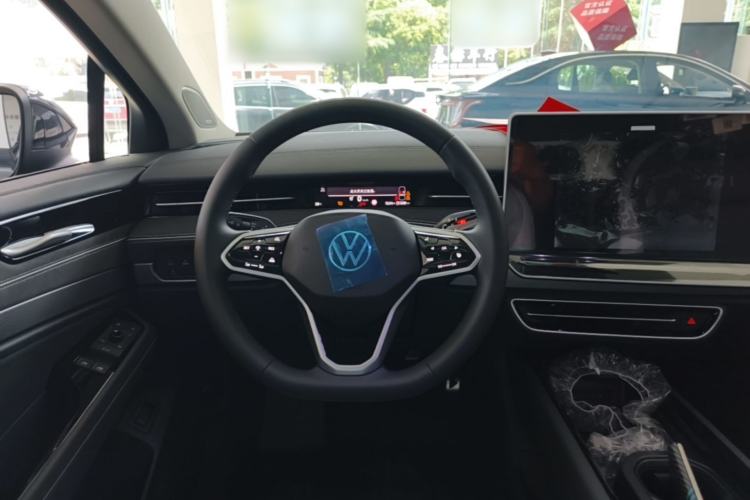 Used Volkswagen ID.7 VIZZION 2024 PRO Model Steering Wheel