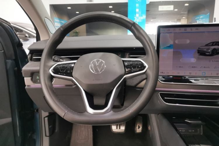 Used Volkswagen ID.7 VIZZION 2024 PRO Model Steering Wheel