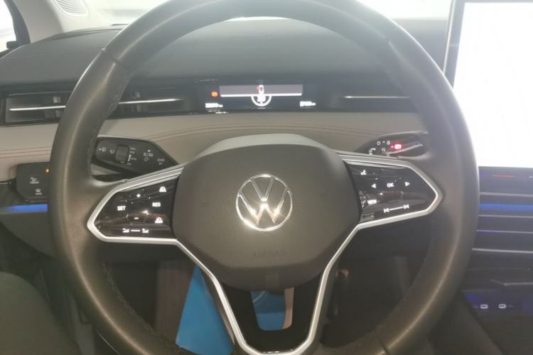 Used Volkswagen ID.7 VIZZION 2024 AIR model Steering Wheel