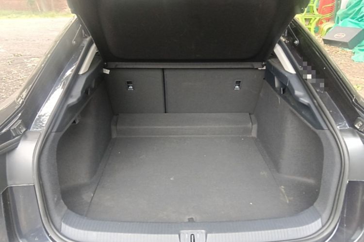 Used Volkswagen ID.7 VIZZION 2024 First Edition Trunk