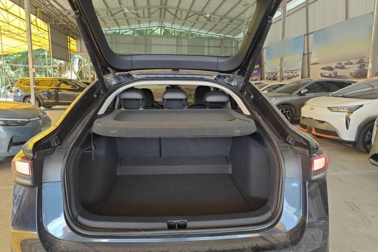 Used Volkswagen ID.7 VIZZION 2024 First Edition Trunk