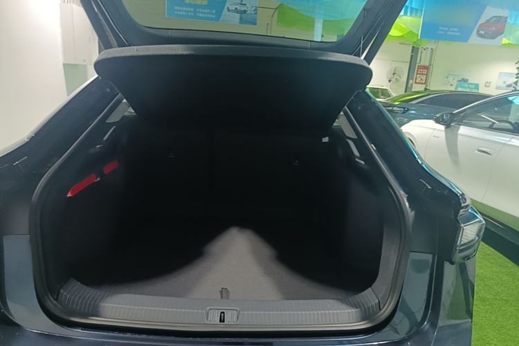 Used Volkswagen ID.7 VIZZION 2024 PRIME Trunk